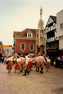 Woodfidley, beside the Buttercross in Winchester, dancing 'The Buttercross' written for them by Colin Hume. Woodfidley, beside the Buttercross in Winchester, dancing 'The Buttercross' written for them by Colin Hume.
